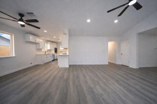 431 Gentilly Drive, Katy, TX 77450