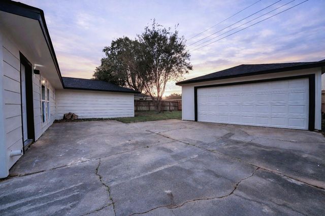 431 Gentilly Drive, Katy, TX 77450