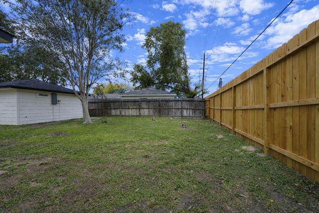 431 Gentilly Drive, Katy, TX 77450