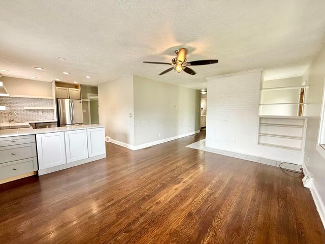 305 Danhurst Road, Columbus, OH 43228