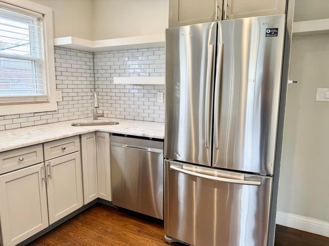 305 Danhurst Road, Columbus, OH 43228