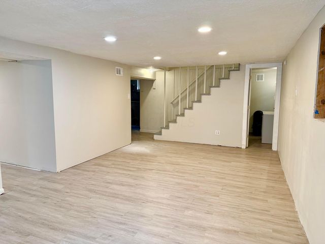 305 Danhurst Road, Columbus, OH 43228