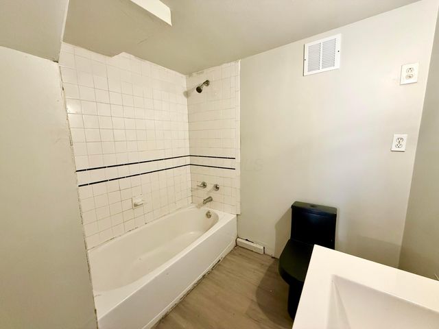 305 Danhurst Road, Columbus, OH 43228