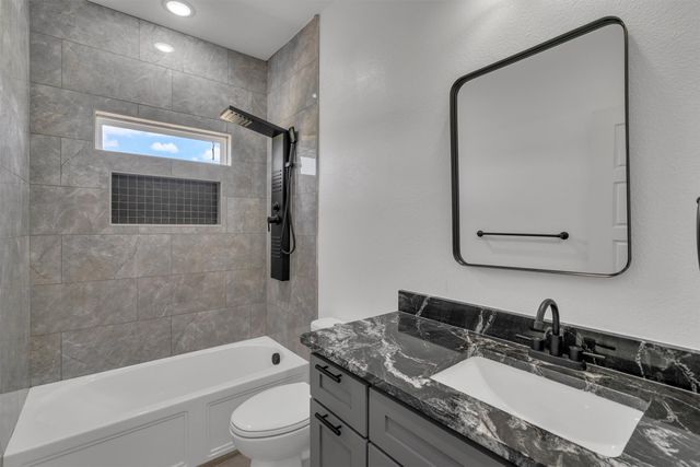 512 Don Lane, Itasca, TX 76055
