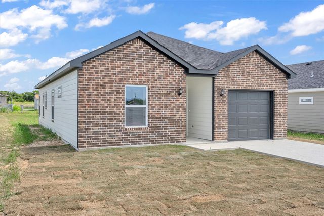 512 Don Lane, Itasca, TX 76055