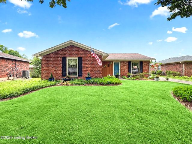 10902 Marbado Ct, Louisville, KY 40229