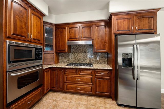 5109 Crestline Dr, Foresthill, CA 95631