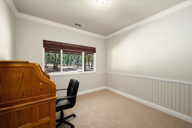 5109 Crestline Dr, Foresthill, CA 95631