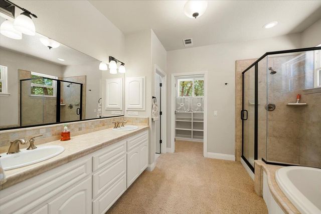 5109 Crestline Dr, Foresthill, CA 95631