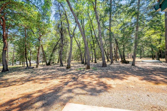 5109 Crestline Dr, Foresthill, CA 95631