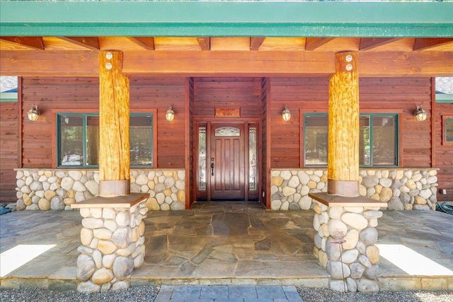 5109 Crestline Dr, Foresthill, CA 95631