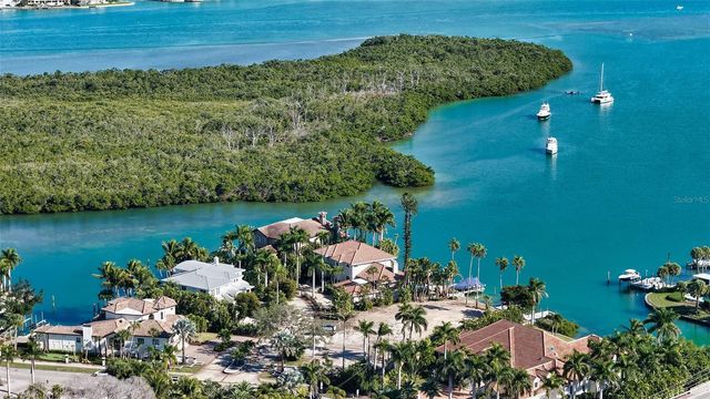 212 TREMONT LANE, Sarasota, FL 34236