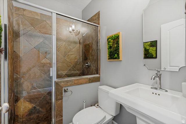 3165 E 3935 S, Holladay, UT 84124