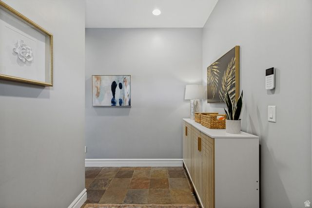 3165 E 3935 S, Holladay, UT 84124