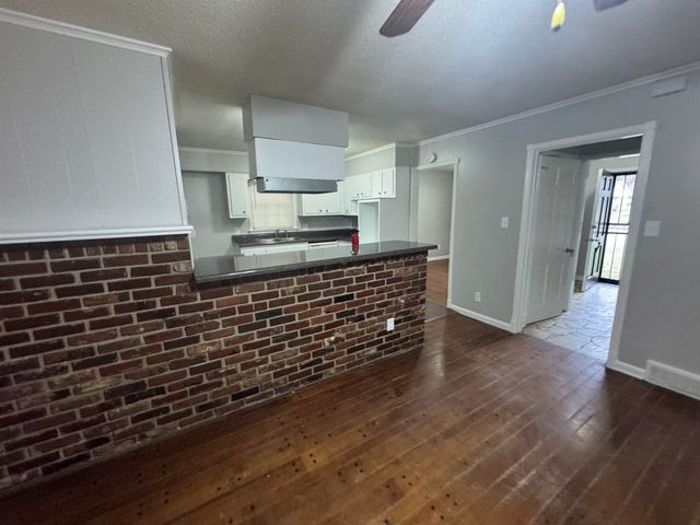 1891 JANIS DR, Memphis, TN 38116