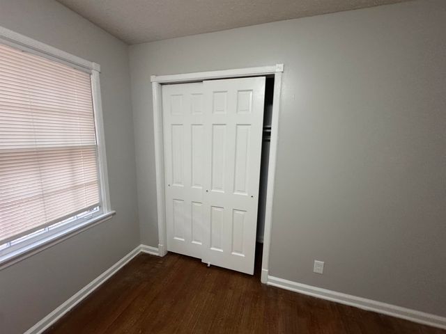 1891 JANIS DR, Memphis, TN 38116