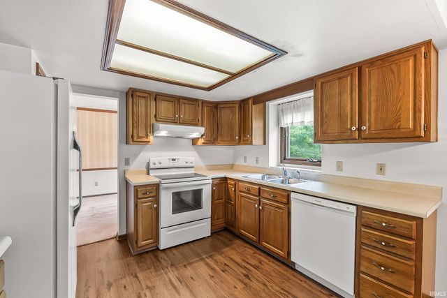 10028 Hidden Meadows Place, Fort Wayne, IN 46825