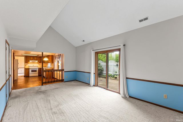 10028 Hidden Meadows Place, Fort Wayne, IN 46825