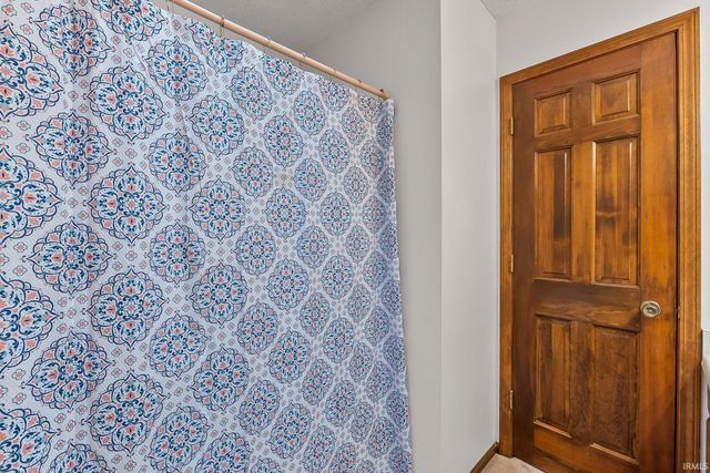 10028 Hidden Meadows Place, Fort Wayne, IN 46825