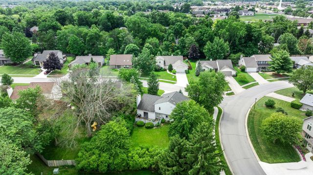10028 Hidden Meadows Place, Fort Wayne, IN 46825