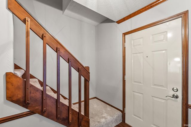 10028 Hidden Meadows Place, Fort Wayne, IN 46825