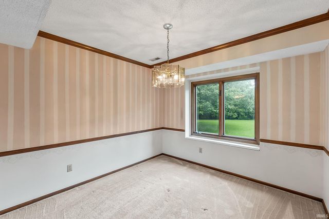 10028 Hidden Meadows Place, Fort Wayne, IN 46825