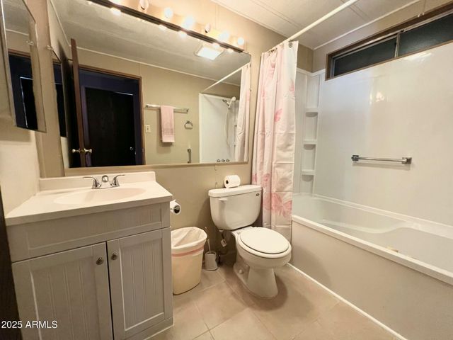 10201 N 99TH Avenue 160, Peoria, AZ 85345