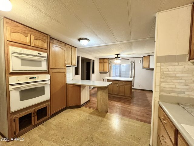 10201 N 99TH Avenue 160, Peoria, AZ 85345