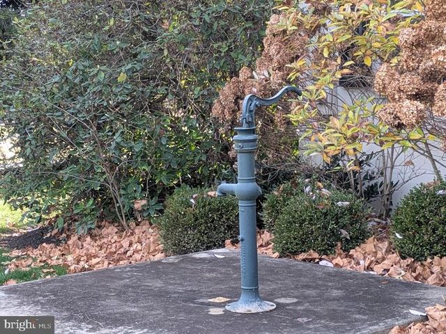 4936 CURLY HILL RD, Doylestown, PA 18902