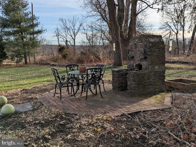 4936 CURLY HILL RD, Doylestown, PA 18902