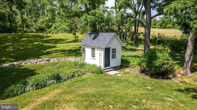 4936 CURLY HILL RD, Doylestown, PA 18902