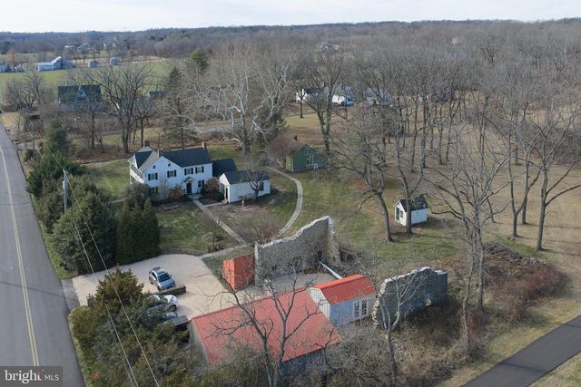 4936 CURLY HILL RD, Doylestown, PA 18902