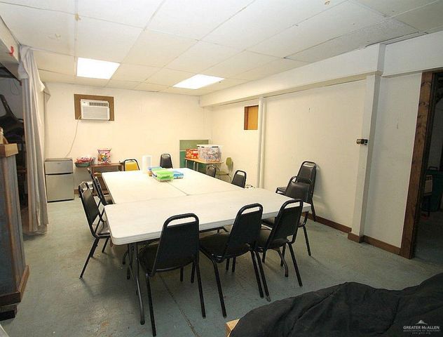 1710 E 6th Street 1, Weslaco, TX 78596