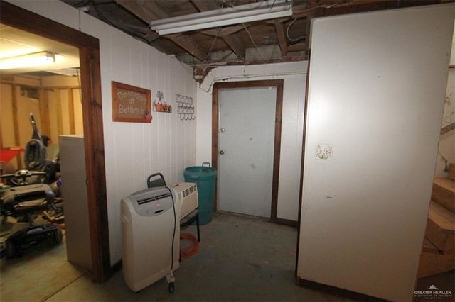 1710 E 6th Street 1, Weslaco, TX 78596