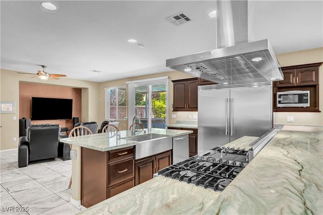 3930 Burma Road, North Las Vegas, NV 89032