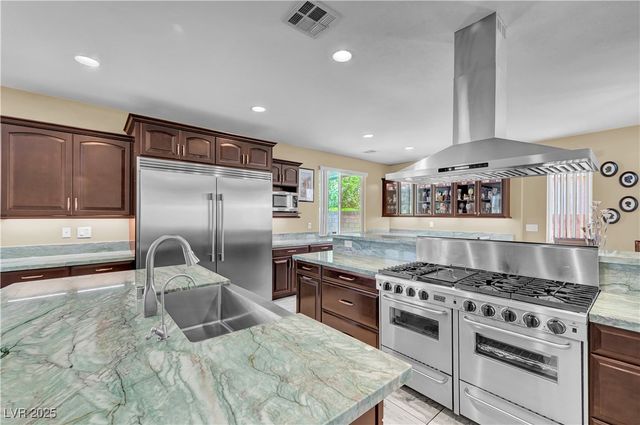 3930 Burma Road, North Las Vegas, NV 89032