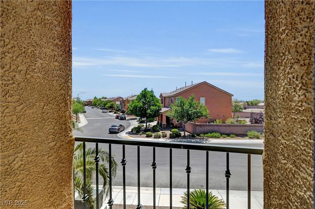 3930 Burma Road, North Las Vegas, NV 89032