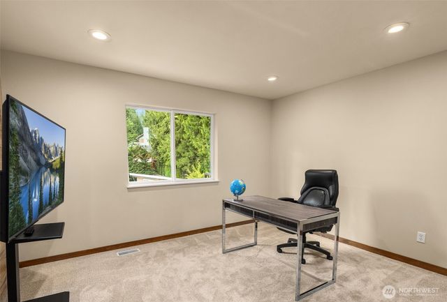 17048 183rd Place NE, Woodinville, WA 98072