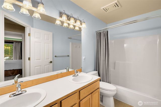 17048 183rd Place NE, Woodinville, WA 98072