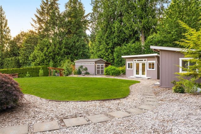 17048 183rd Place NE, Woodinville, WA 98072