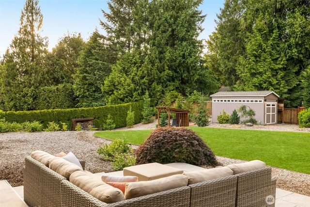 17048 183rd Place NE, Woodinville, WA 98072
