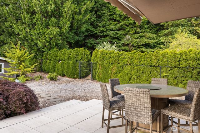 17048 183rd Place NE, Woodinville, WA 98072