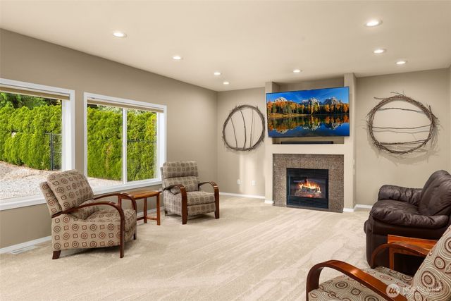 17048 183rd Place NE, Woodinville, WA 98072