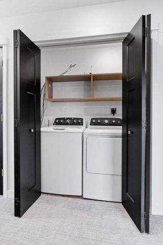 425 W 8th Street 19, New Richmond, WI 54017