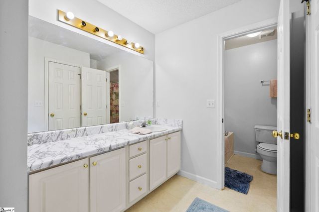 1708 Sweet Apple Court, Fountain Inn, SC 29644