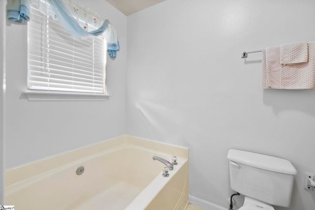 1708 Sweet Apple Court, Fountain Inn, SC 29644