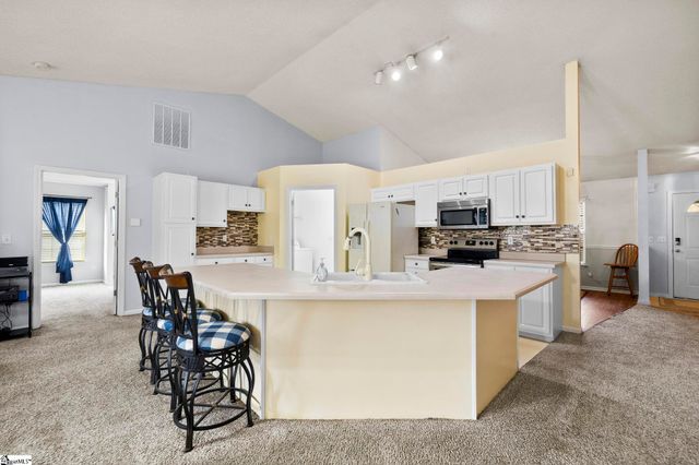 1708 Sweet Apple Court, Fountain Inn, SC 29644