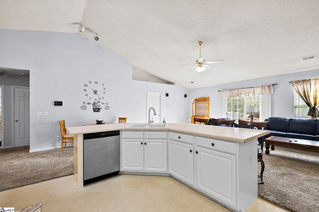 1708 Sweet Apple Court, Fountain Inn, SC 29644