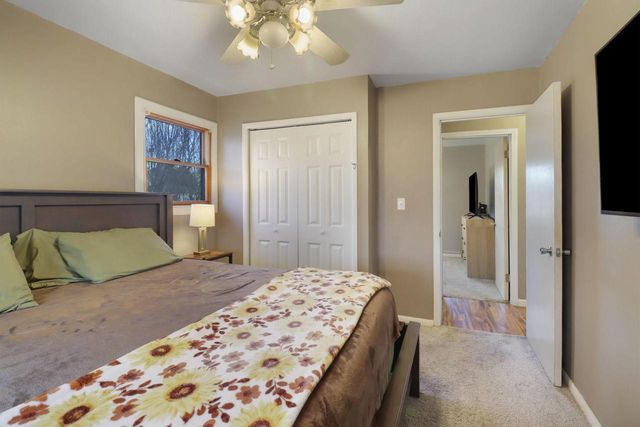 8542 19th AVENUE, Kenosha, WI 53143