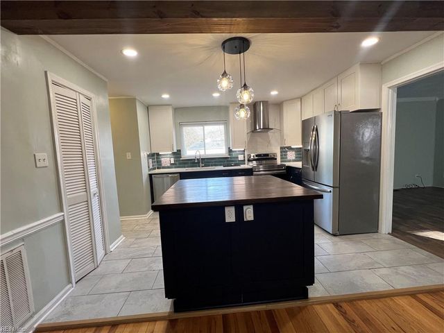 424 Old Forge Court CT, Virginia Beach, VA 23452